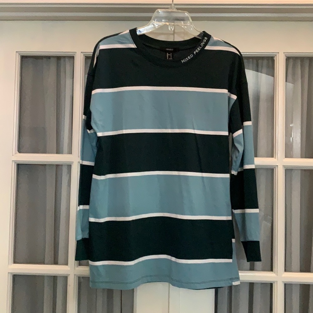 Forever 21 long sleeve mint green striped shirt Size S